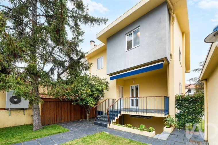 Moradia T6 para Venda em São Mamede de Infesta e Senhora da Hora Foto 3