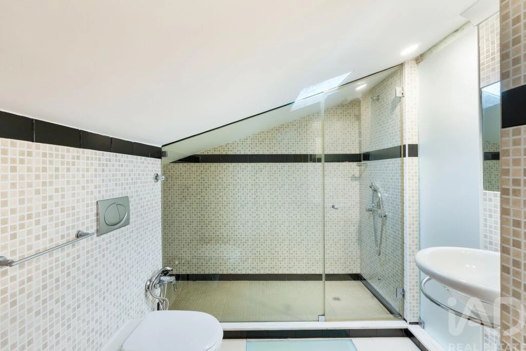 Moradia T6 para Venda em São Mamede de Infesta e Senhora da Hora Foto 19