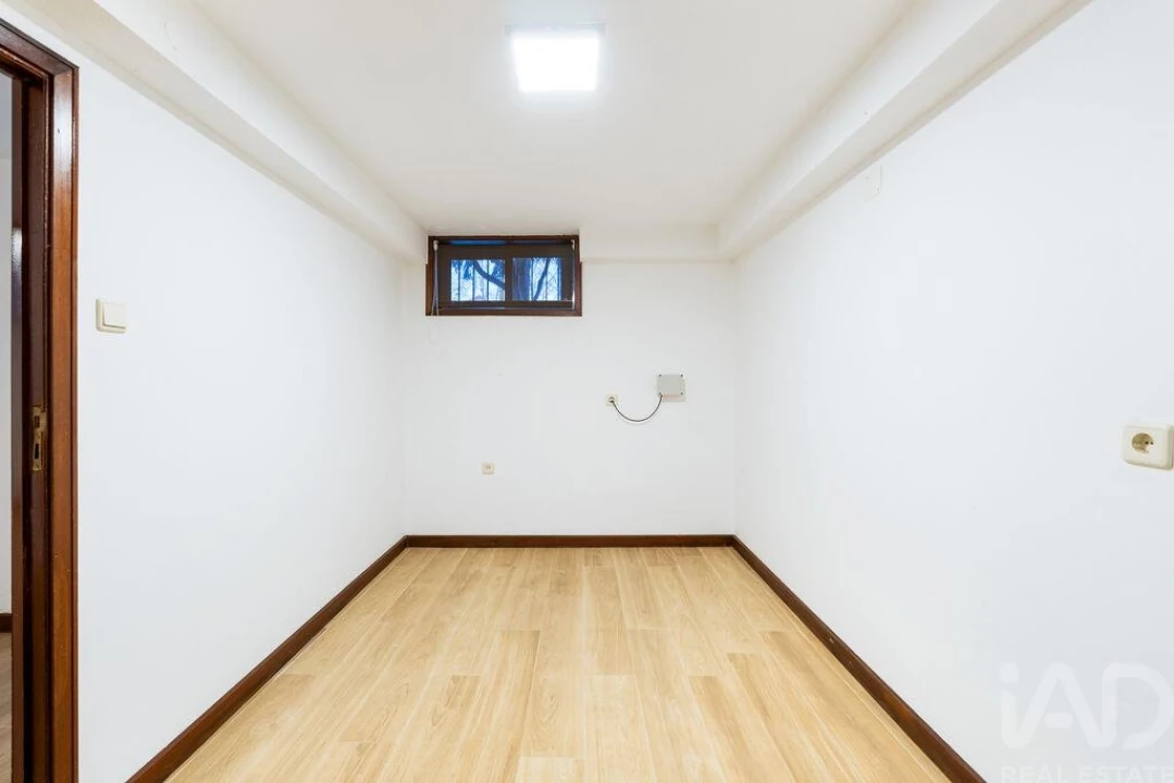 Moradia T6 para Venda em São Mamede de Infesta e Senhora da Hora Foto 25