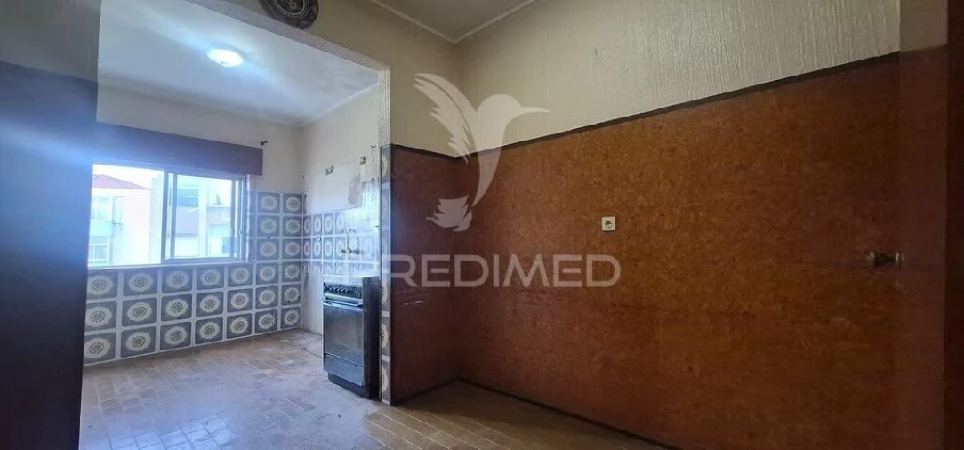 Apartamento T3 para Venda em Amora Foto 3