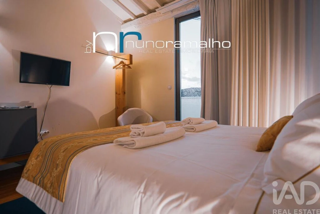 Moradia T8 para Venda em Pinhel Foto 33