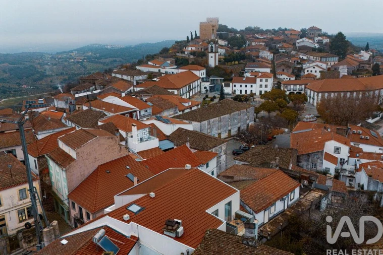 Moradia T8 para Venda em Pinhel Foto 3