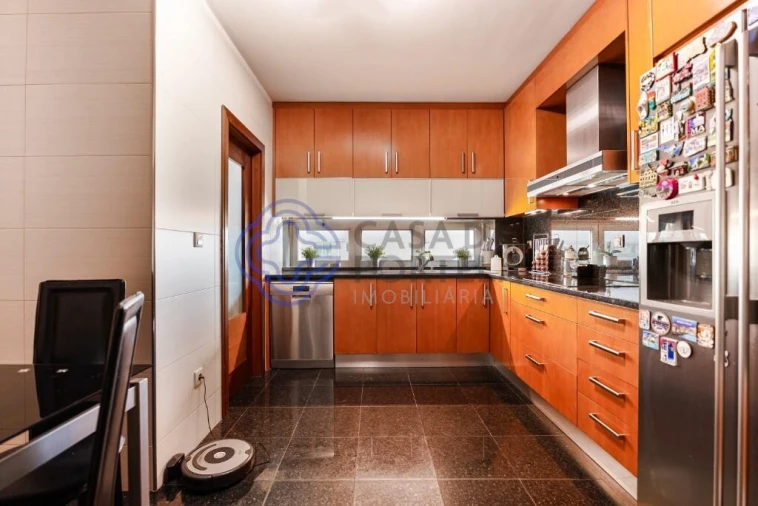 Apartamento T4 para Venda em Matosinhos e Leça da Palmeira Foto 6