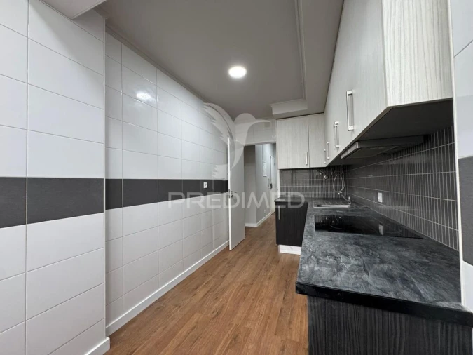 Apartamento T3 para Venda em Setubal (São Sebastião) Foto 2