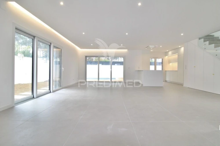 Moradia T3 para Venda em Charneca de Caparica e Sobreda Foto 4