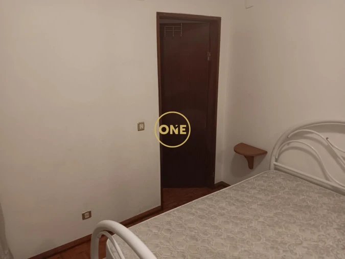 Apartamento T1 para Venda em Laranjeiro e Feijó Foto 4