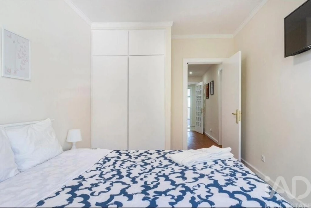 Apartamento T3 para Arrendamento em Lumiar Foto 7