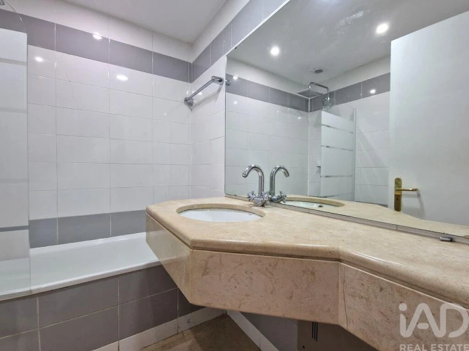 Apartamento T3 para Arrendamento em Lumiar Foto 15