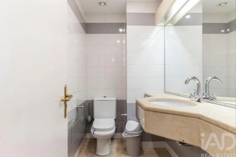 Apartamento T3 para Arrendamento em Lumiar Foto 6