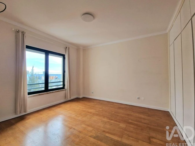 Apartamento T3 para Arrendamento em Lumiar Foto 13