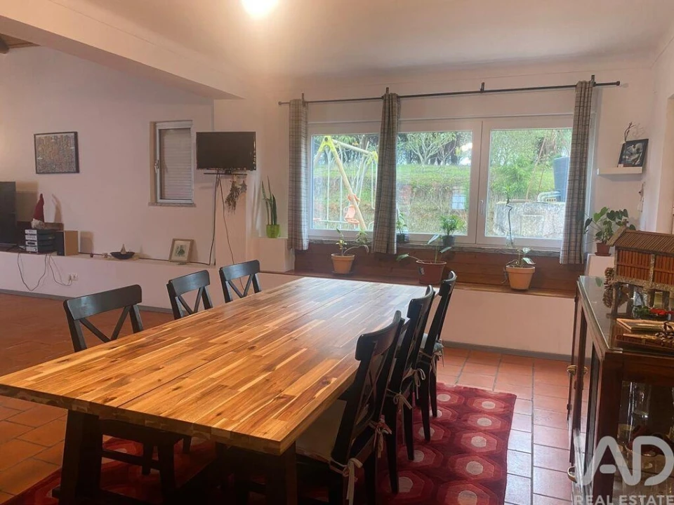 Moradia T4 para Venda em Cadaval e Pêro Moniz Foto 1