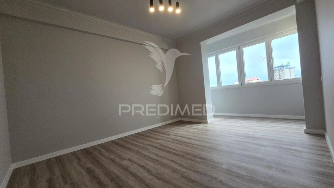 Apartamento T2 para Venda em Setubal (São Sebastião) Foto 7