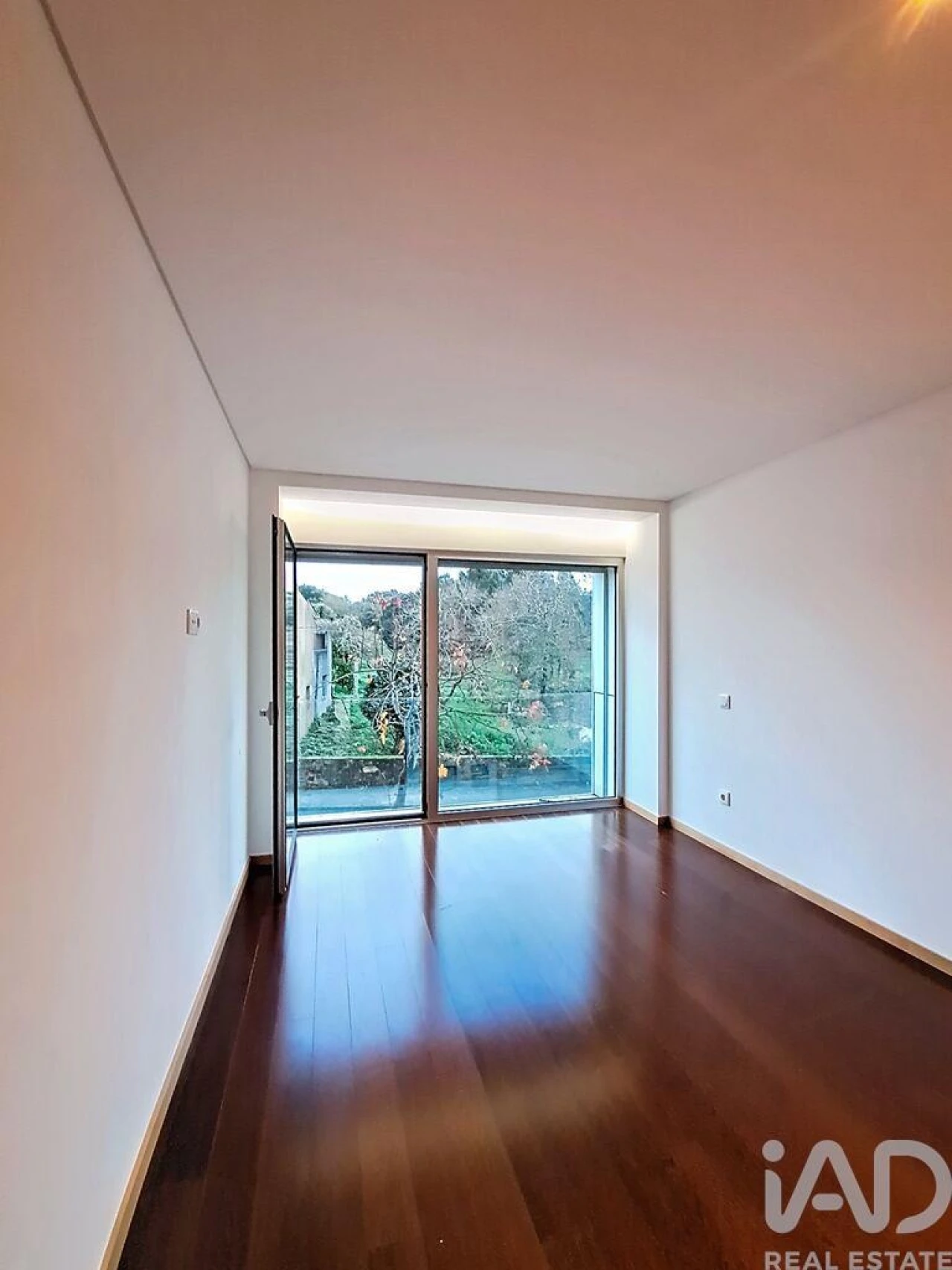 Apartamento T2 para Arrendamento em Silvalde Foto 9