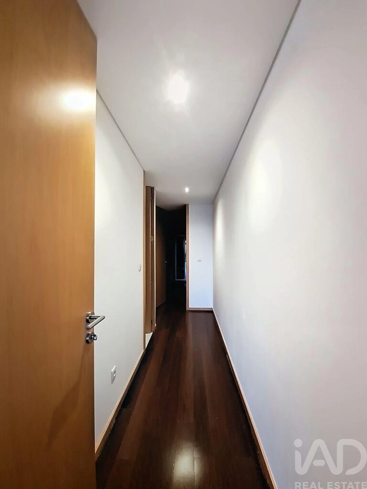 Apartamento T2 para Arrendamento em Silvalde Foto 8