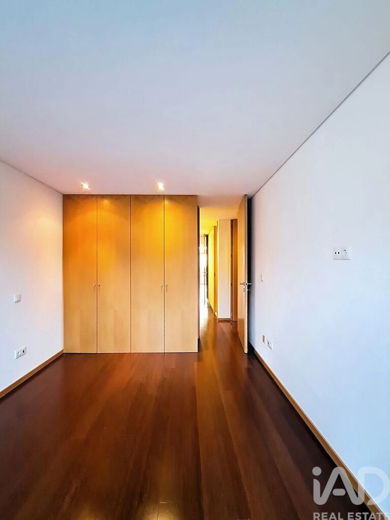 Apartamento T2 para Arrendamento em Silvalde Foto 11