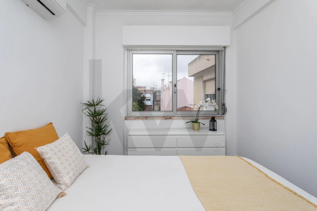 Apartamento T1 para Arrendamento em Falagueira-Venda Nova Foto 14