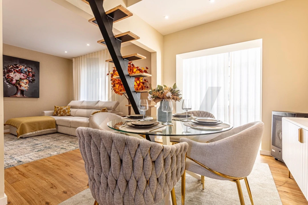 Apartamento T2 para Venda em Queluz e Belas Foto 7