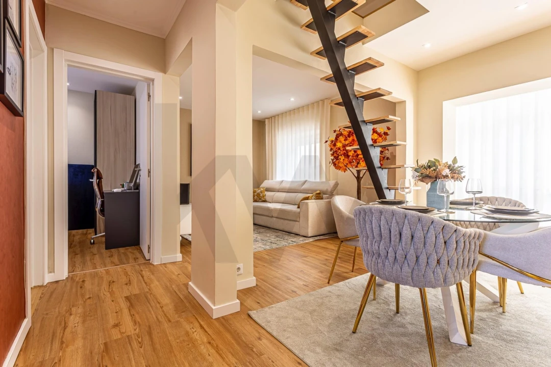 Apartamento T2 para Venda em Queluz e Belas Foto 23