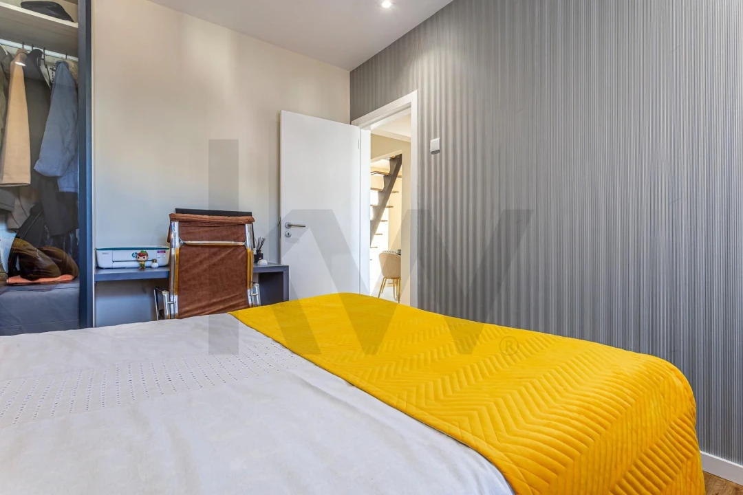 Apartamento T2 para Venda em Queluz e Belas Foto 5