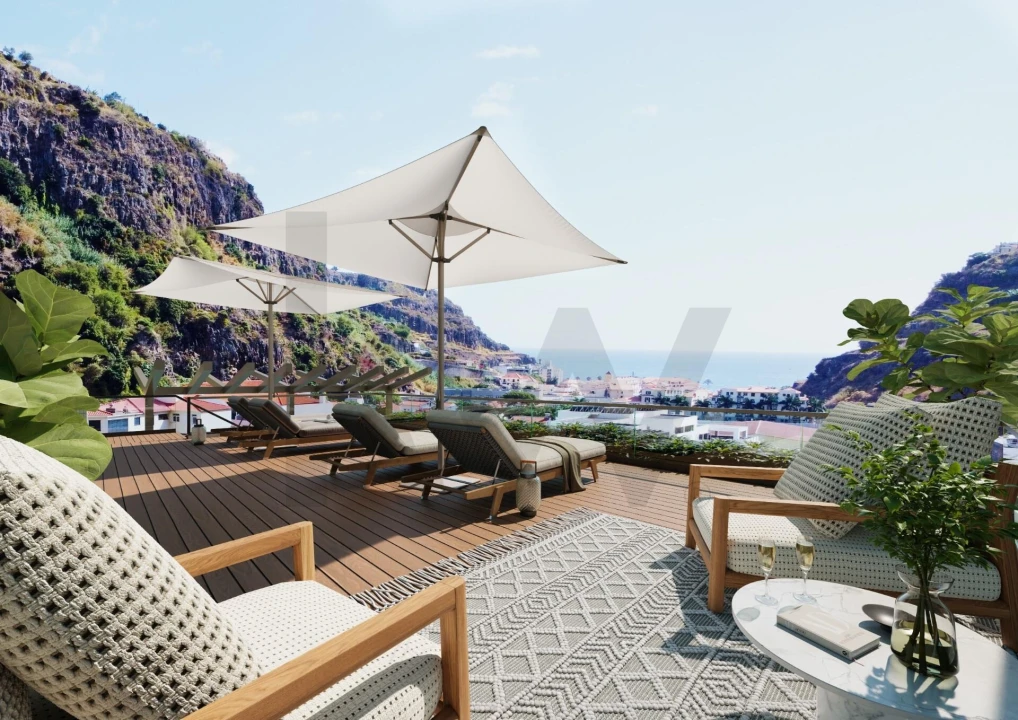 Apartamento T1 para Venda em Ribeira Brava Foto 11