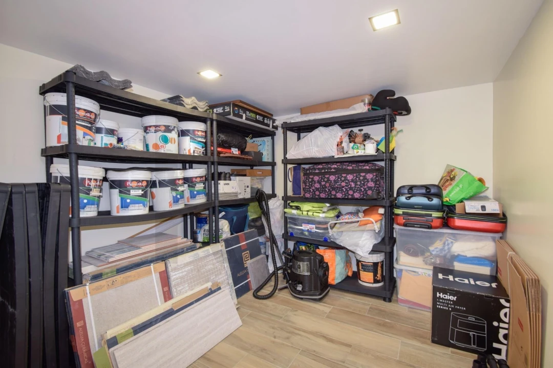 Moradia T4 para Venda em Carnaxide e Queijas Foto 36