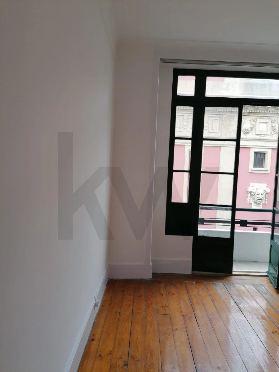 Apartamento T2 para Venda em Cedofeita, Santo Ildefonso, Sé, Miragaia, São Nicolau e Vitória Foto 21