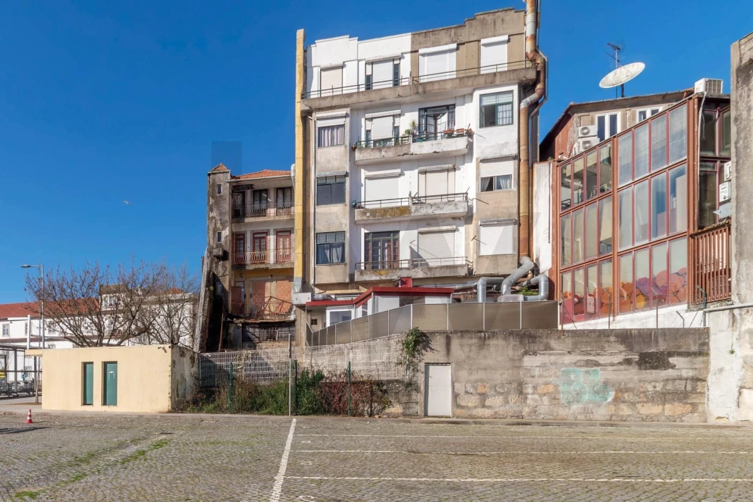 Apartamento T2 para Venda em Cedofeita, Santo Ildefonso, Sé, Miragaia, São Nicolau e Vitória Foto 59
