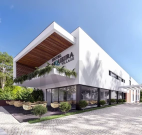 Terreno para Venda em Albufeira e Olhos de Água