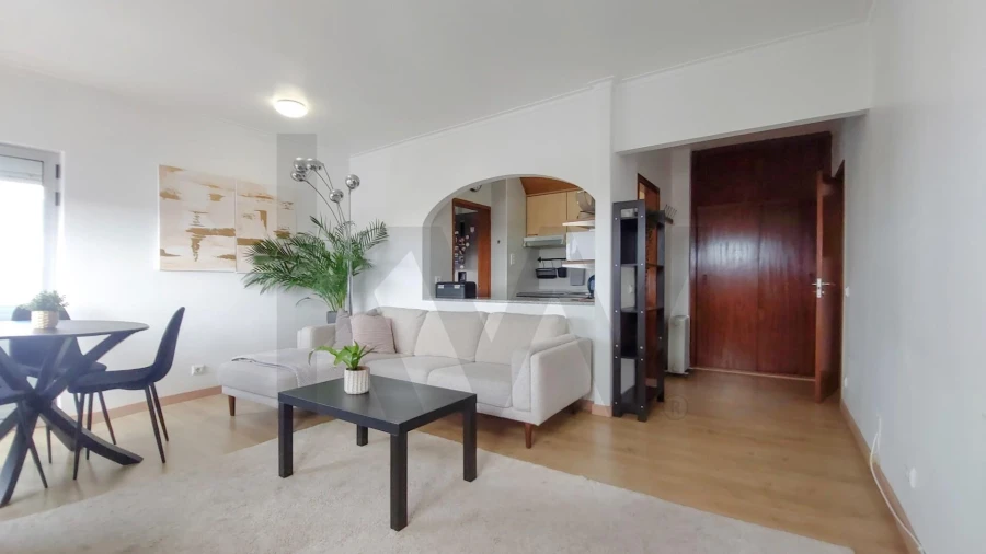 Apartamento T1 para Arrendamento em Carcavelos e Parede Foto 3