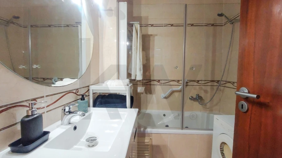 Apartamento T1 para Arrendamento em Carcavelos e Parede Foto 10