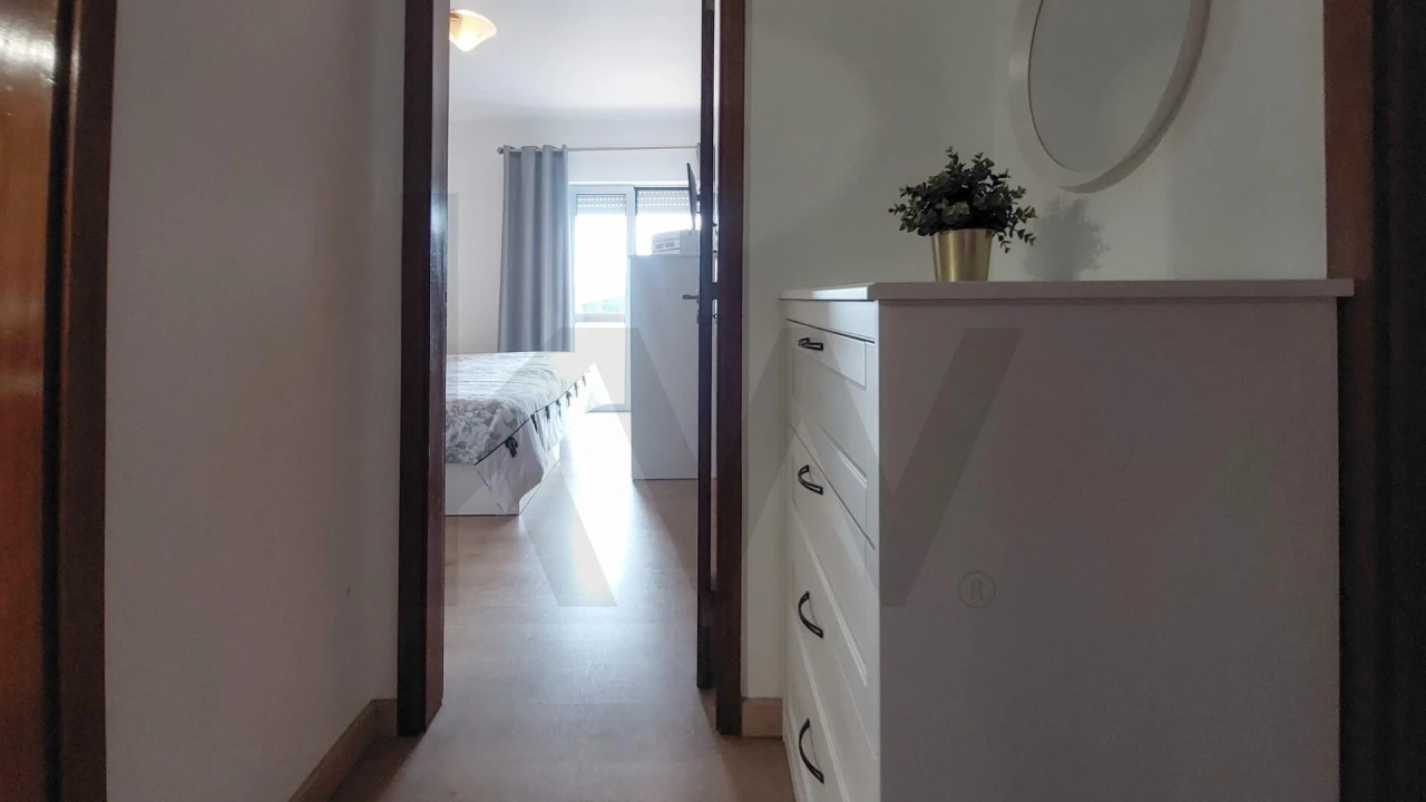 Apartamento T1 para Arrendamento em Carcavelos e Parede Foto 11