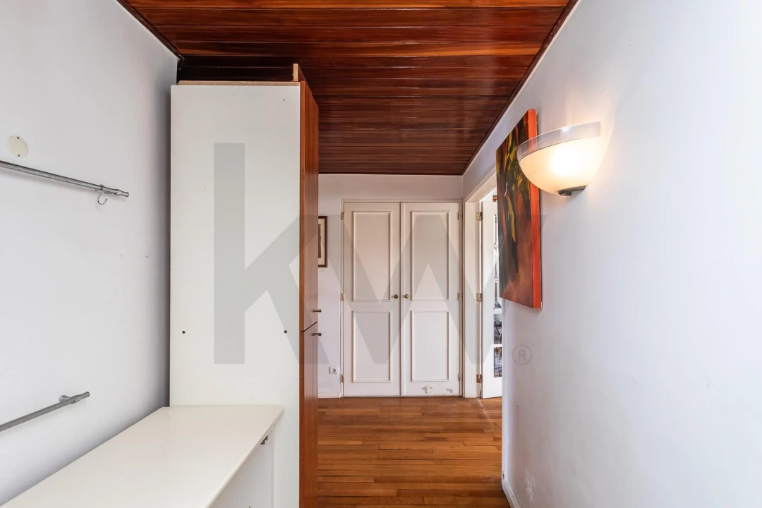 Apartamento T5 para Venda em Algés, Linda-A-Velha e Cruz Quebrada-Dafundo Foto 27