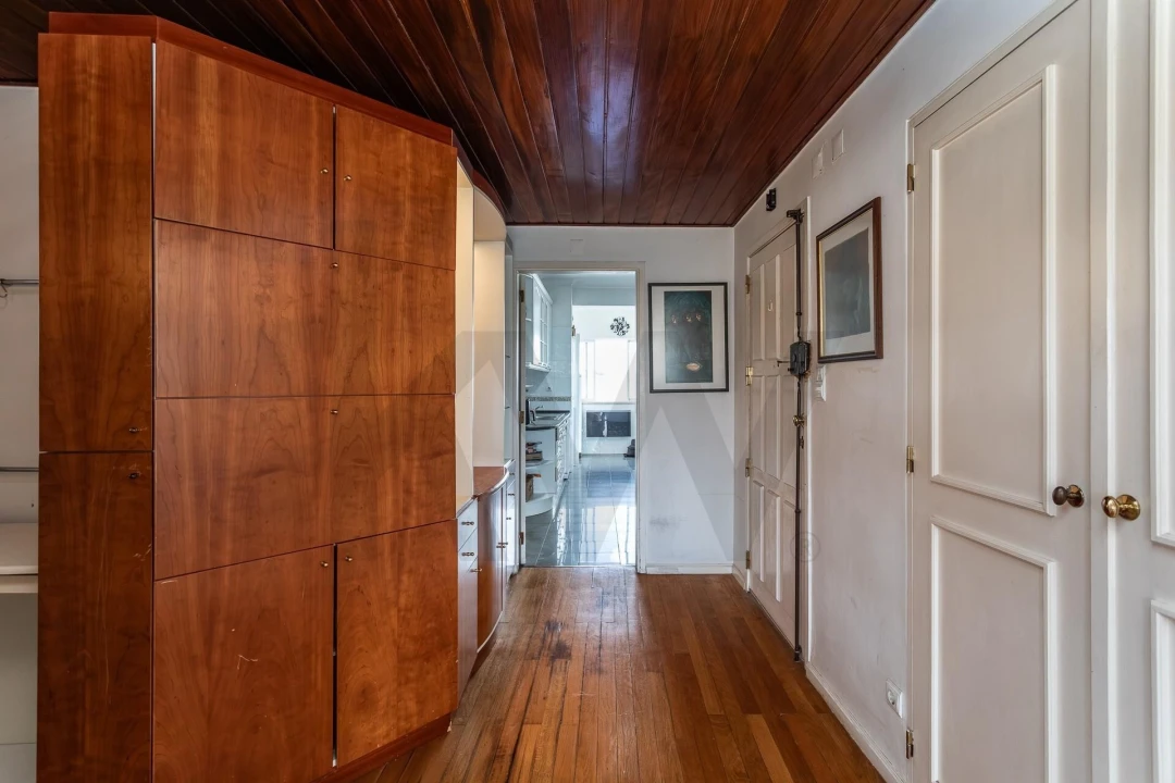 Apartamento T5 para Venda em Algés, Linda-A-Velha e Cruz Quebrada-Dafundo Foto 17