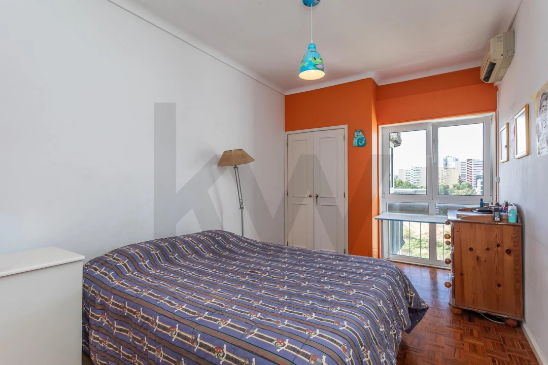 Apartamento T5 para Venda em Algés, Linda-A-Velha e Cruz Quebrada-Dafundo Foto 25