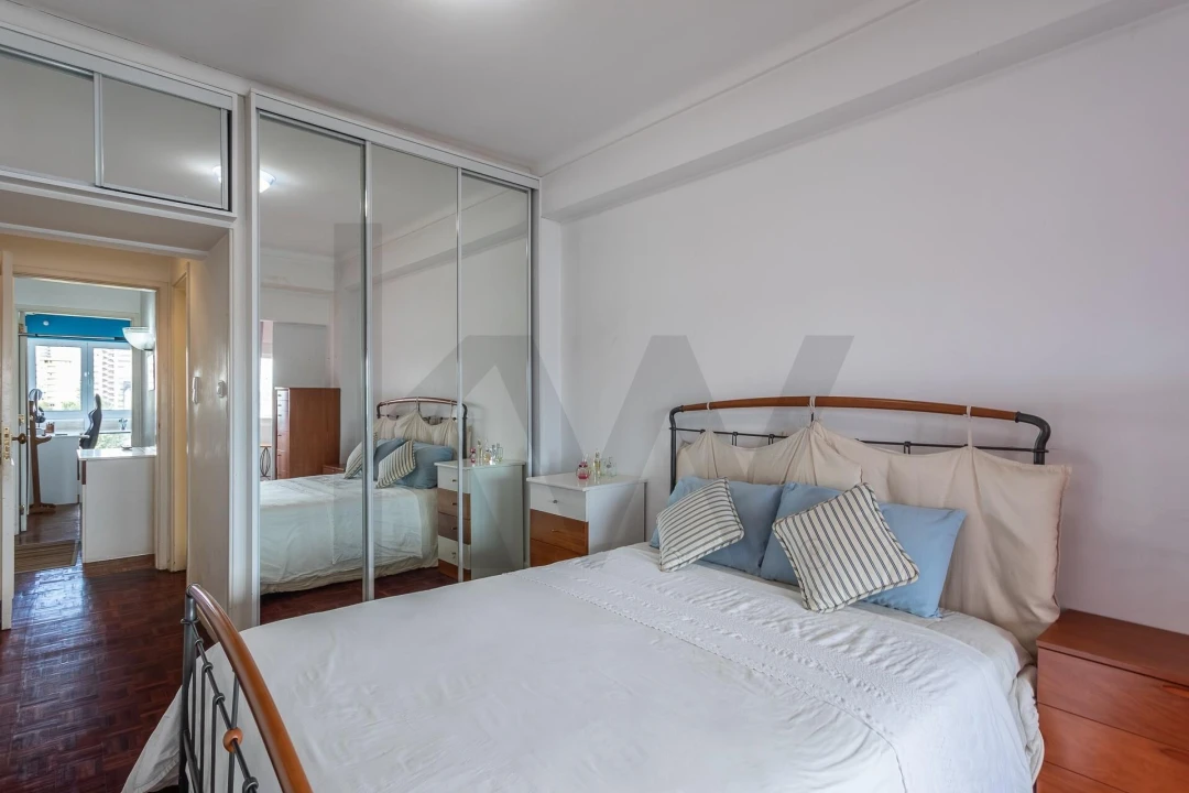 Apartamento T5 para Venda em Algés, Linda-A-Velha e Cruz Quebrada-Dafundo Foto 40