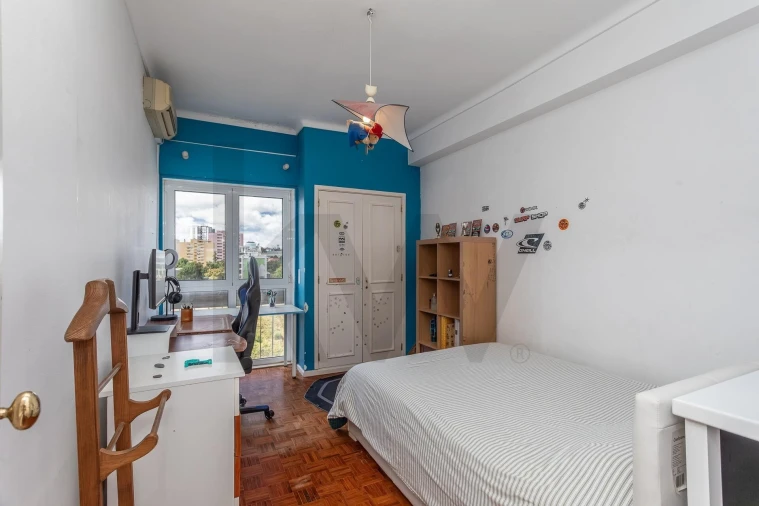 Apartamento T5 para Venda em Algés, Linda-A-Velha e Cruz Quebrada-Dafundo Foto 28