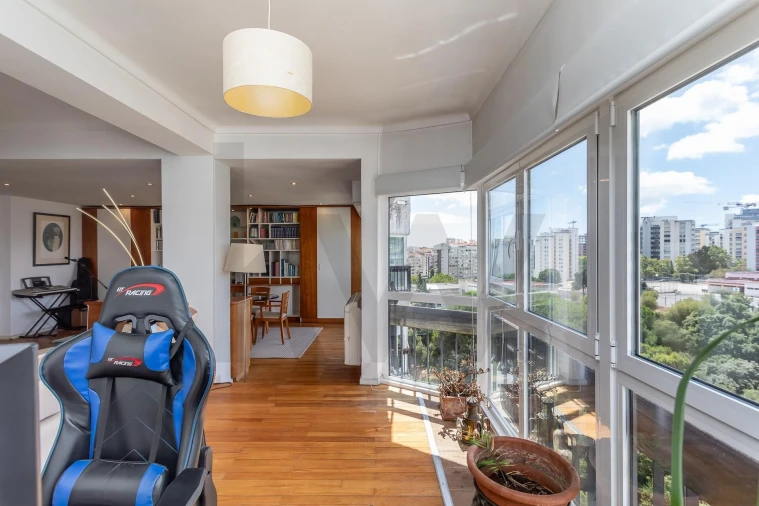 Apartamento T5 para Venda em Algés, Linda-A-Velha e Cruz Quebrada-Dafundo Foto 11