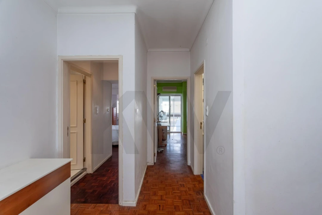 Apartamento T5 para Venda em Algés, Linda-A-Velha e Cruz Quebrada-Dafundo Foto 26