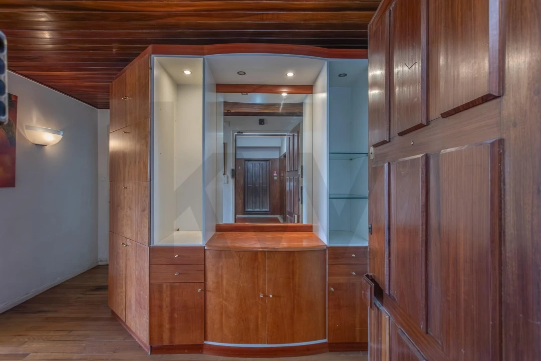 Apartamento T5 para Venda em Algés, Linda-A-Velha e Cruz Quebrada-Dafundo Foto 24