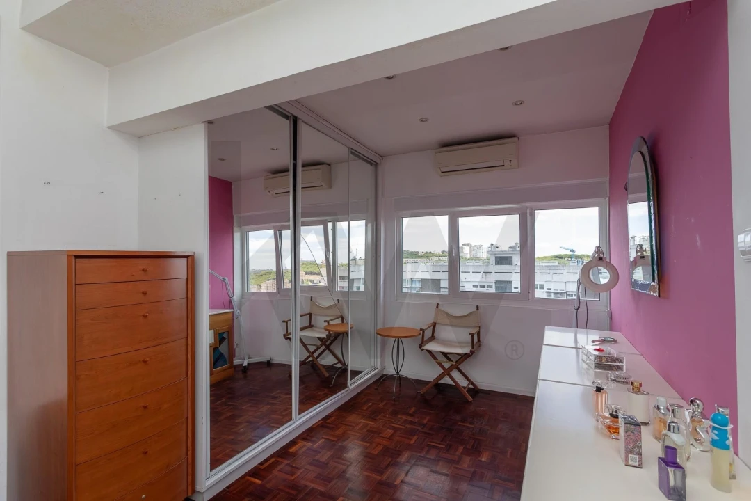 Apartamento T5 para Venda em Algés, Linda-A-Velha e Cruz Quebrada-Dafundo Foto 38