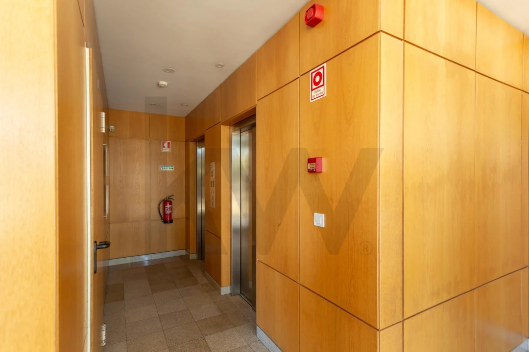 Apartamento T2 para Venda em Mina de Água Foto 34