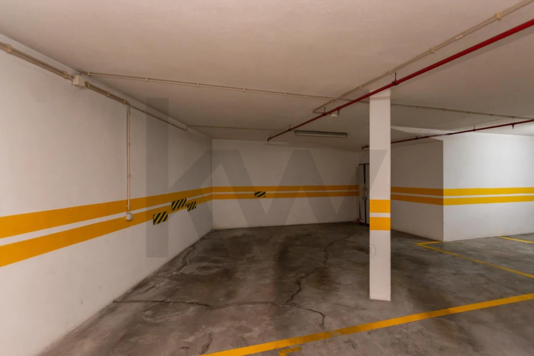 Apartamento T2 para Venda em Mina de Água Foto 37