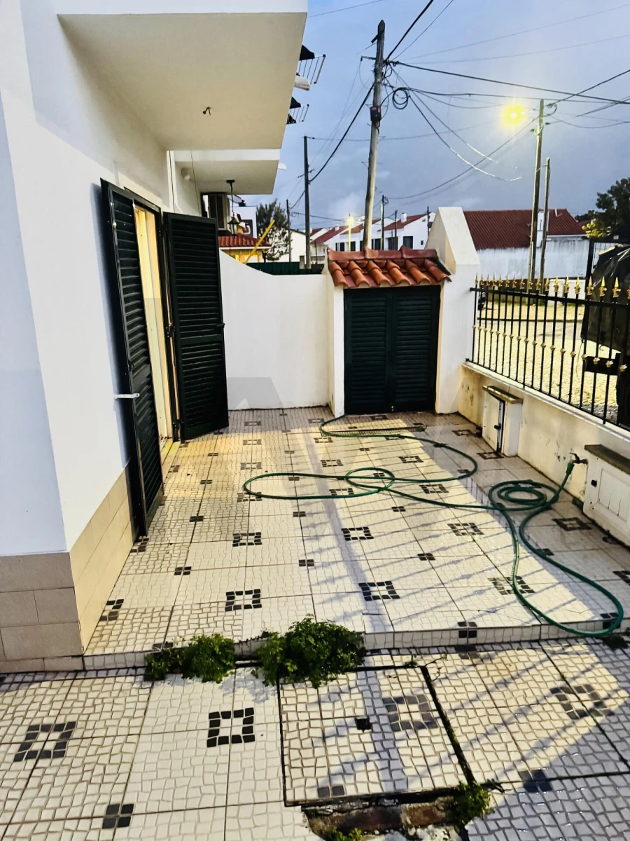 Moradia T2 para Venda em Quinta do Conde Foto 21