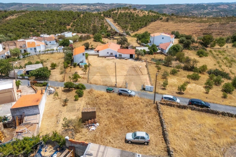 Moradia T2 para Venda em Odeleite Foto 30