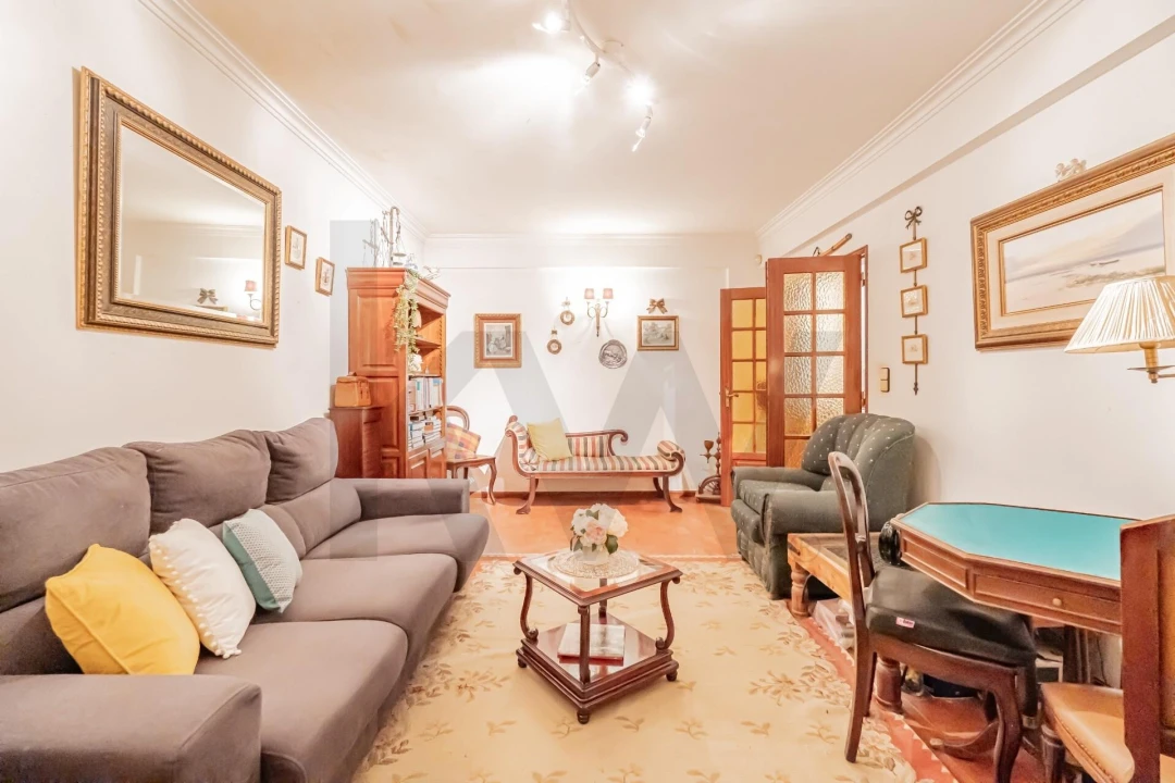 Apartamento T1 para Venda em São Domingos de Rana Foto 22