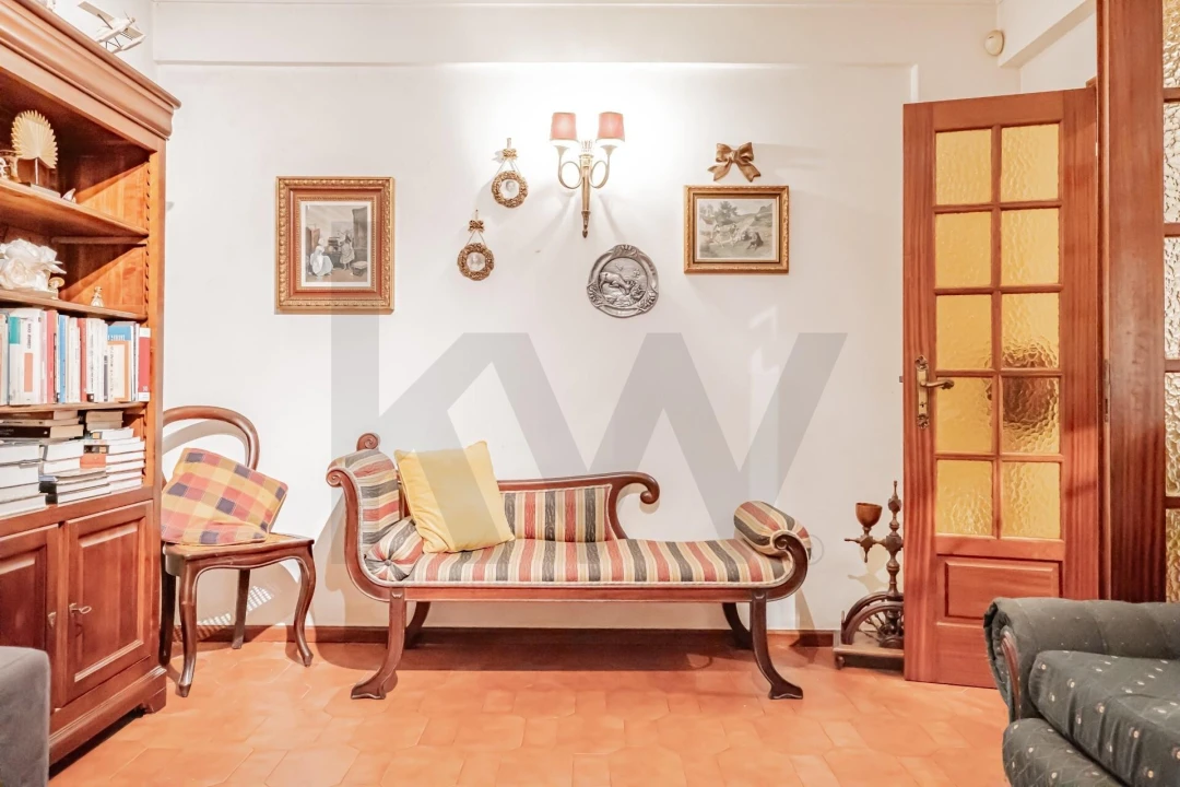 Apartamento T1 para Venda em São Domingos de Rana Foto 18