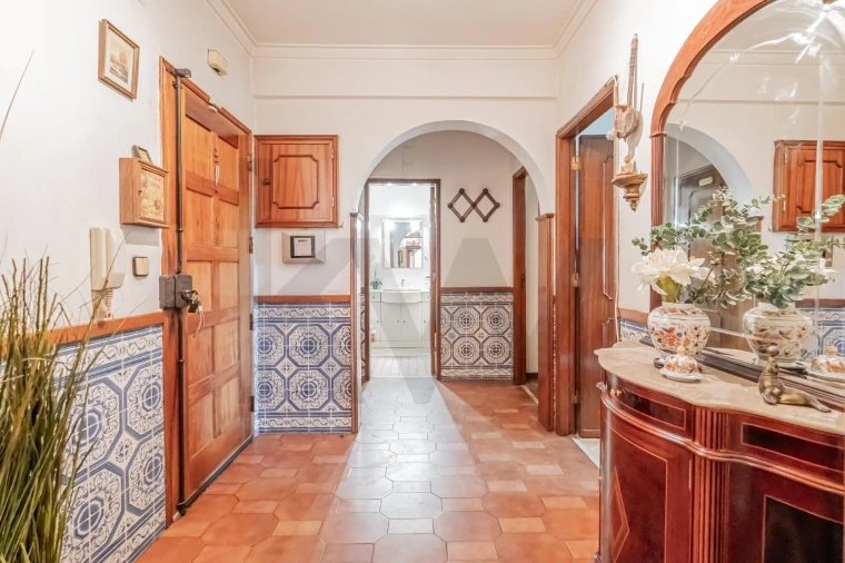 Apartamento T1 para Venda em São Domingos de Rana Foto 23