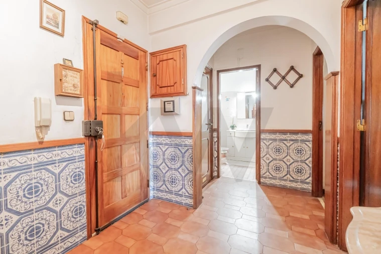 Apartamento T1 para Venda em São Domingos de Rana Foto 14