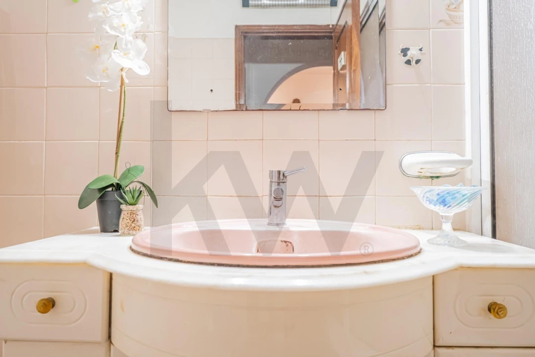 Apartamento T1 para Venda em São Domingos de Rana Foto 26