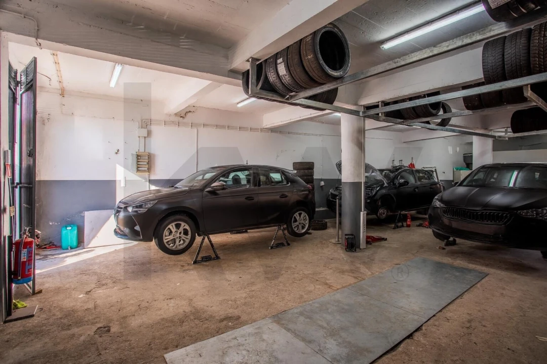 Prédio para Venda em São Roque Foto 15